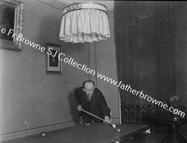 ALBERT & KATHLEEN FAGAN PLAY BILLIARDS